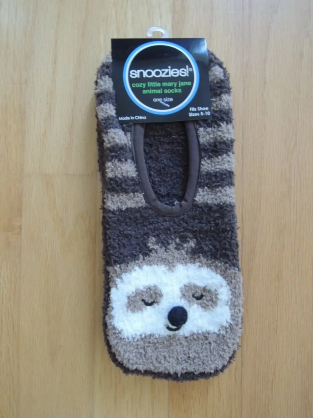 SNOOZIES Sloth Slipper Socks Cozy Mary Jane Animal Socks 1 Size Fits Shoes 5-10